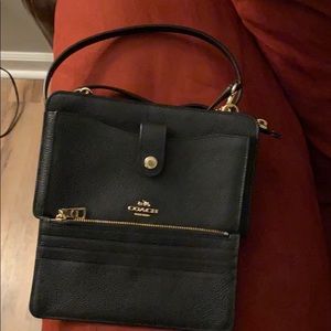 COPY - Black cross body